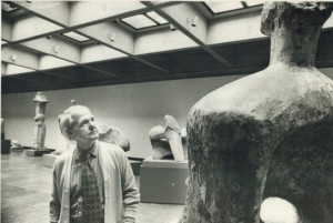 sculptor-henry-moore-1974.jpg.size.xxlarge.promo